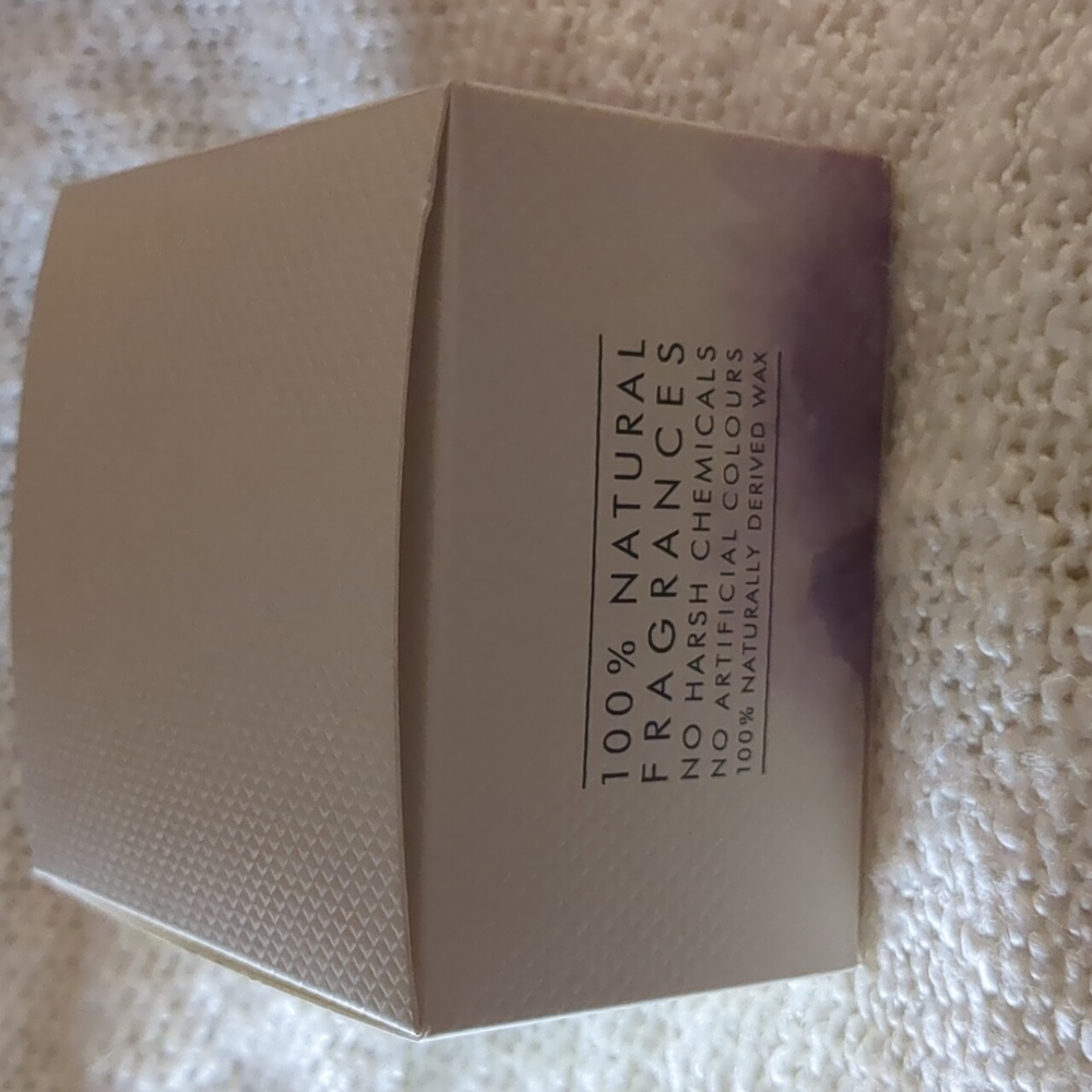 NEOM PERFECT NIGHT'S SLEEP SCENTED CANDLE (1 WICK), 75g/2.6oz - Picture 11 of 13